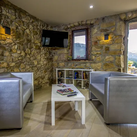 宝拉福恩特公寓 公寓 *