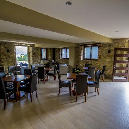 宝拉福恩特公寓 公寓 Rasines